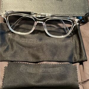 Glasses (Description )